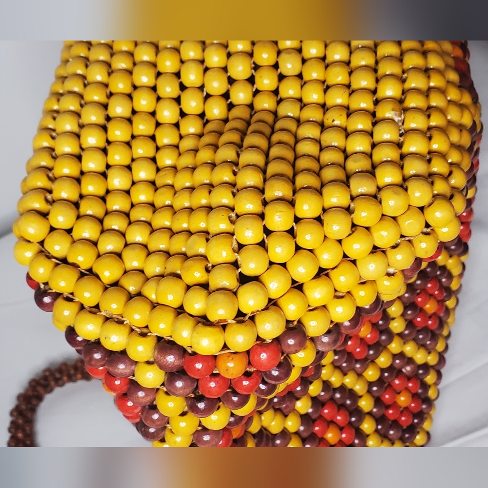 NWT FASHION EXPRESS handbags -a Trendy wooden beaded bag - - Picture 8 of 13